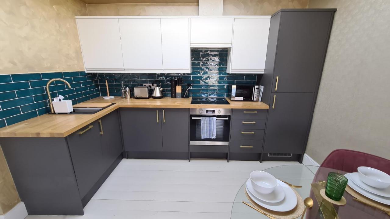 The Loughborough - Elegant, Glamourous Boutique 1 Bed, Central Труро Экстерьер фото