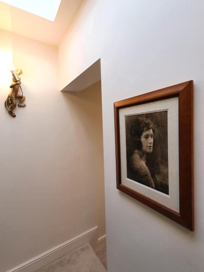 The Loughborough - Elegant, Glamourous Boutique 1 Bed, Central Труро Экстерьер фото