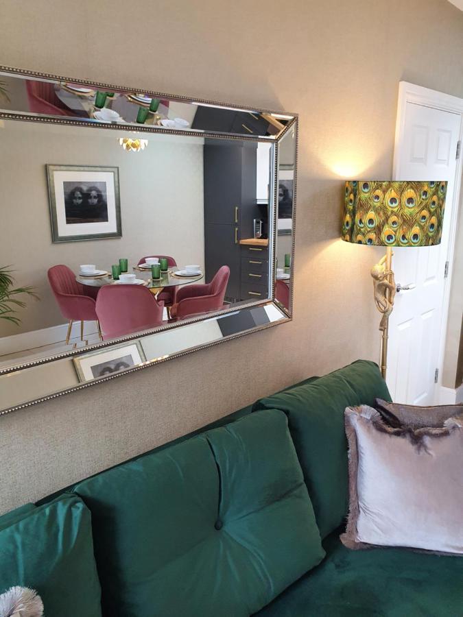 The Loughborough - Elegant, Glamourous Boutique 1 Bed, Central Труро Экстерьер фото