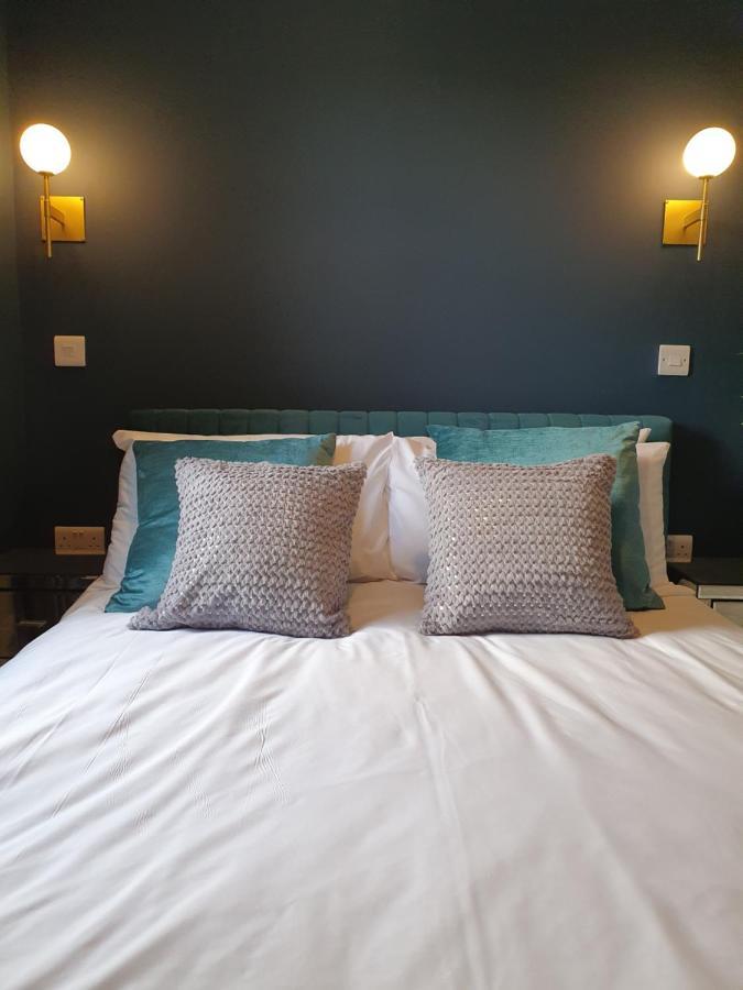The Loughborough - Elegant, Glamourous Boutique 1 Bed, Central Труро Экстерьер фото