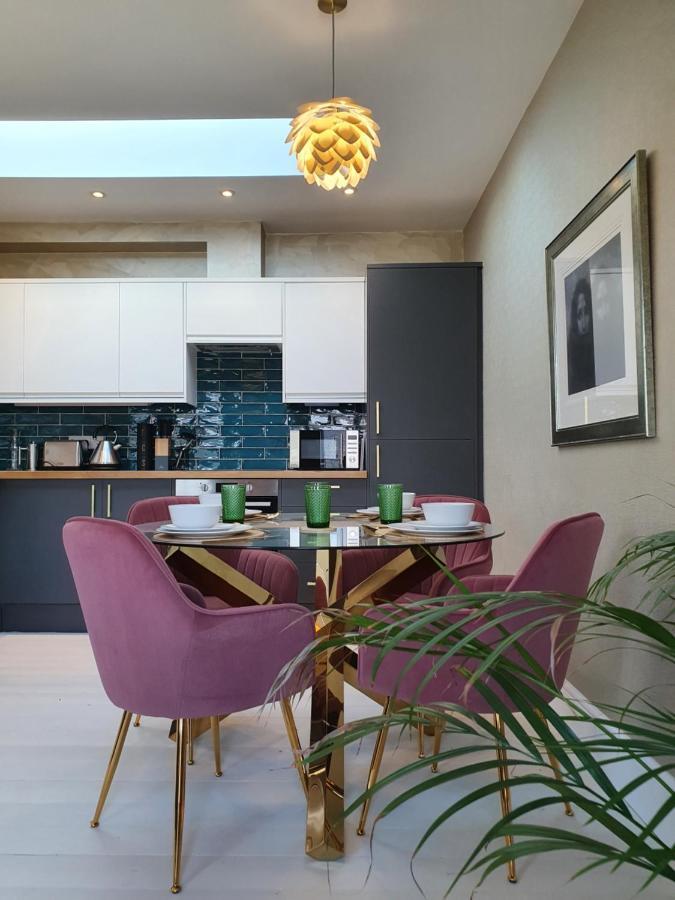 The Loughborough - Elegant, Glamourous Boutique 1 Bed, Central Труро Экстерьер фото